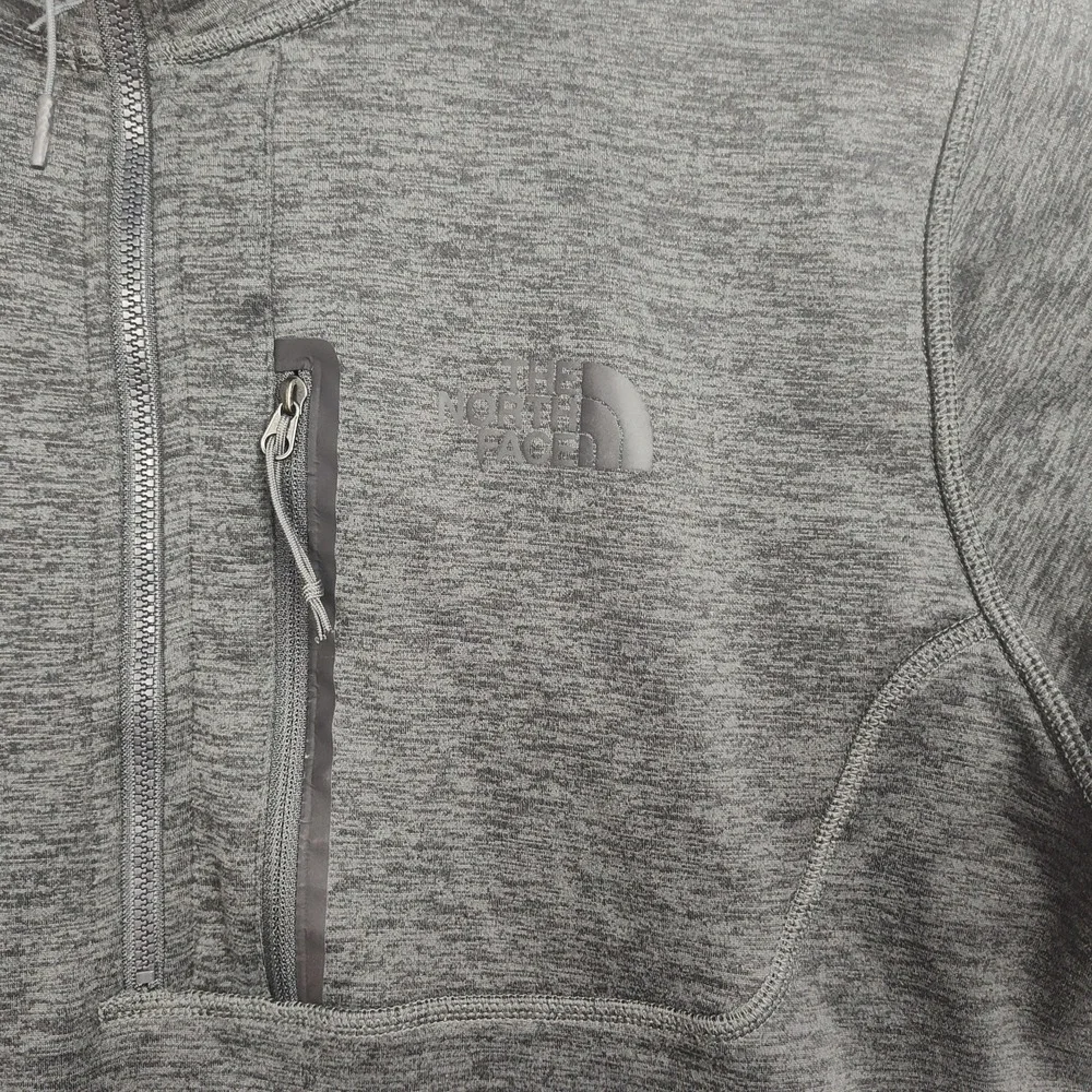 The North Face 1/4-zip‎ Sweatshirt Men's M Gray Logo Pullover Long Sleeves